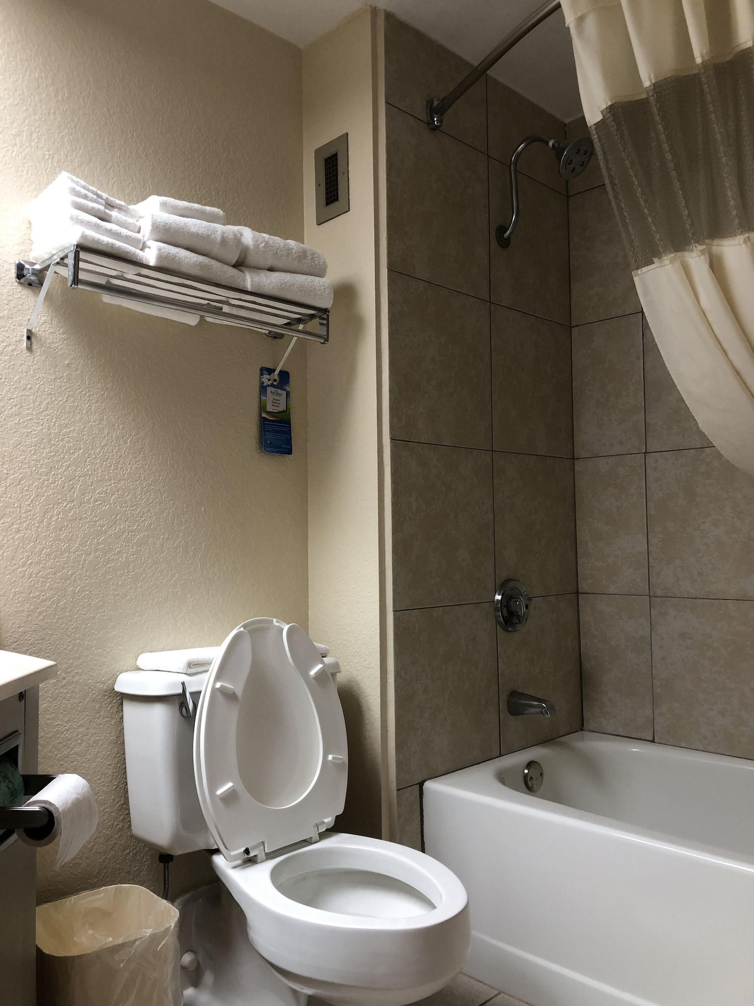 Baymont By Wyndham Cincinnati Sharonville Eksteriør billede